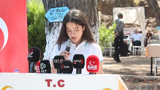 Büyük Samanlık Koyu'nda  'mavi bayrak' çekildi