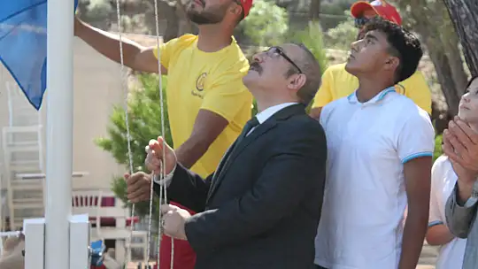 Büyük Samanlık Koyu'nda  'mavi bayrak' çekildi