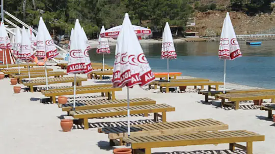 Büyük Samanlık Koyu'nda  'mavi bayrak' çekildi