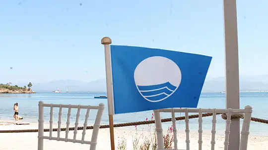 Büyük Samanlık Koyu'nda  'mavi bayrak' çekildi