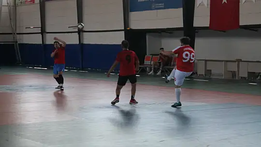 Fethiye'de Özel Sporcular, Protokol Üyeleriyle Maç Yaptı 