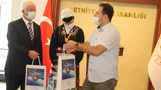 Fethiye 2. Spor Festivali konukları Kaymakam Fırat'ı ziyaret etti