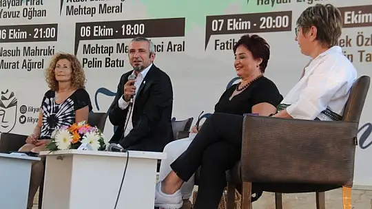 Tazelenme Üniversitesi Şair Ve Yazarları Okurları İle Buluştu