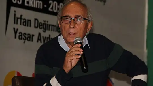 Şair Ataol Behramoğlu İle Şarkıcı Mehtap Meral Sevenleriyle Buluştu