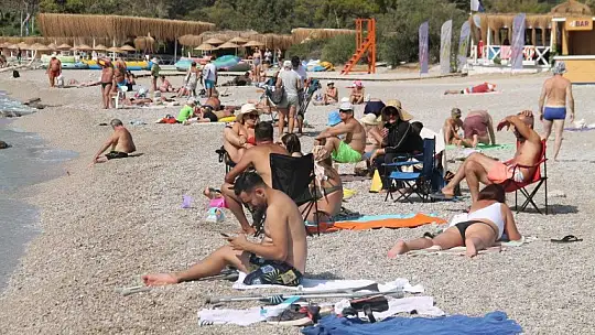 'Açık Su Yüzme Yarışı' sporcuları kıyasıya mücadele etti