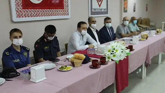 Kaymakam Fırat, 'Vatanımız, şehitlerimiz sayesinde ayakta'