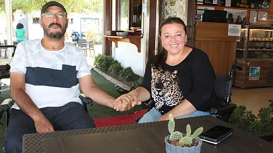 AŞKIN ÖNÜNDE HİÇ BİR ENGEL DURAMIYOR