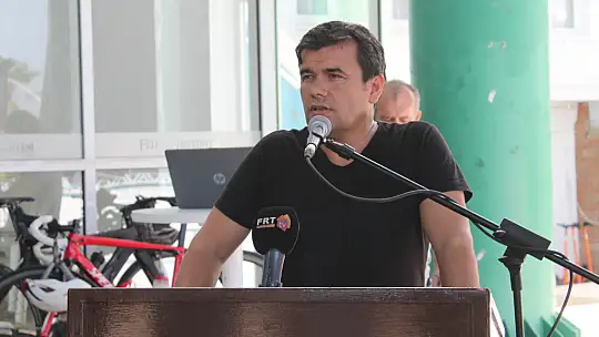 DERECEYE GİREN SPORCULAR ÖDÜLLERİNİ ALDI 