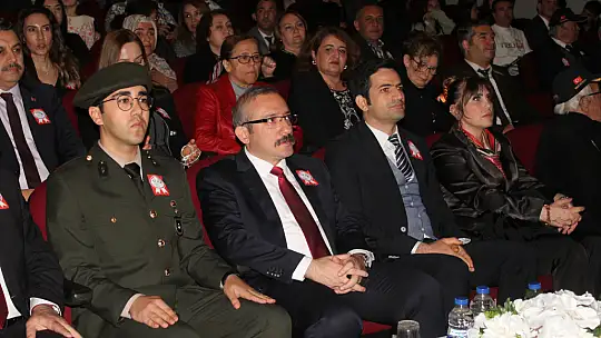 FETHİYE, İSTİKLAL MARŞI'NIN 102. YILINI KUTLADI 