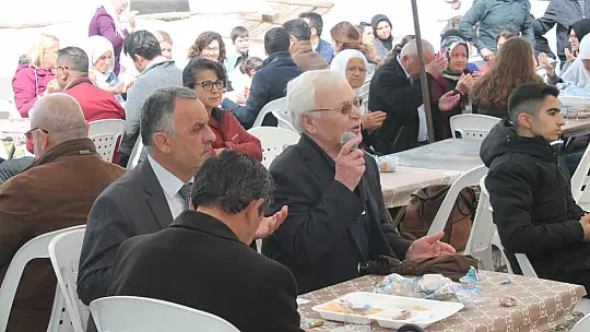 KARADENİZLİ AİLESİNDEN 52 YEMEĞİ HAYRI YAPILDI