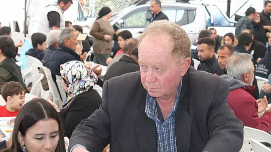 KARADENİZLİ AİLESİNDEN 52 YEMEĞİ HAYRI YAPILDI