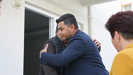 ADAY ADAYI DEMİRTAŞ'TAN BAŞKAN KULAÇ'A ZİYARET