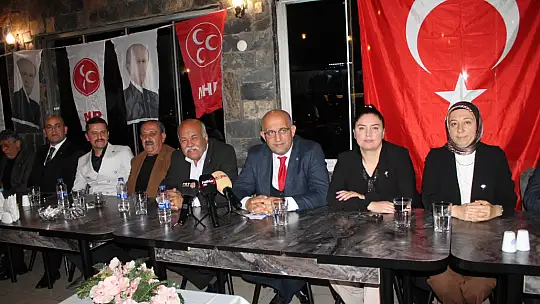 MHP'li adaylar iftar yemeğinde buluştu