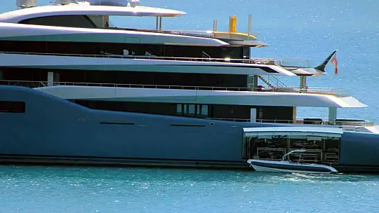 İngiliz Tottenham kulübü sahibinin yatı Akyaka'da