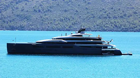 İngiliz Tottenham kulübü sahibinin yatı Akyaka'da