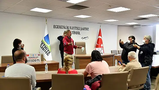 Fethiye'deki İngilizlerden Anlamlı Bağış