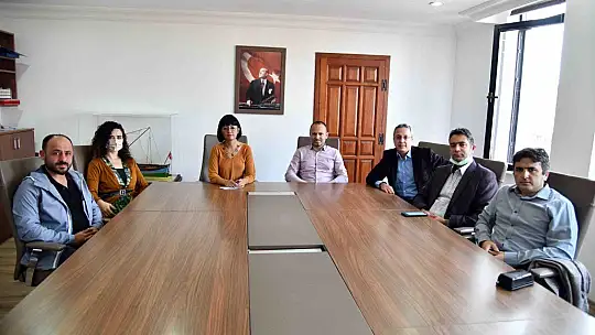 İnşaat Mühendisleri Başkan Vekili Gözde Gürsoy'u ziyaret ettiler