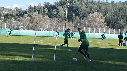 İSMET TAŞDEMİR: 'BİZİM HEDEFİMİZ İLK 10'