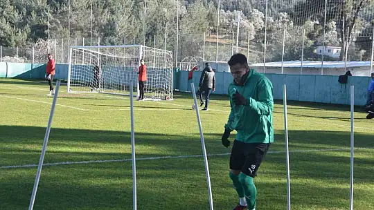 İSMET TAŞDEMİR: 'BİZİM HEDEFİMİZ İLK 10'