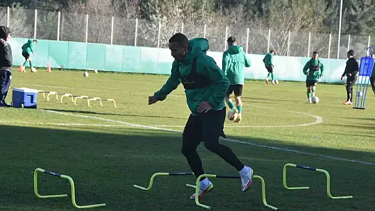 İSMET TAŞDEMİR: 'BİZİM HEDEFİMİZ İLK 10'