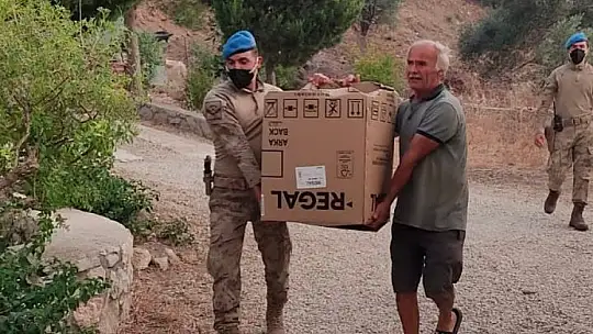 Jandarma ekipleri Datça'daki orman yangını için topyekün seferber oldu