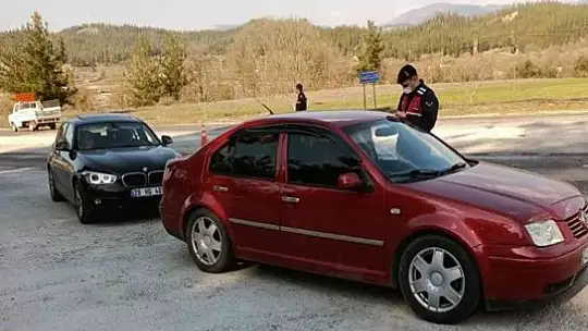 Jandarma huzur ve güven uygulamasında 19 tutuklama