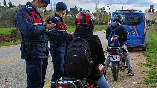 Jandarmadan kask denetimi