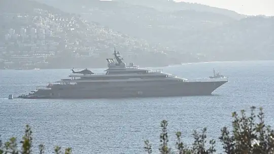 Jeff Bezos Bodrum'dan ayrılmıyor