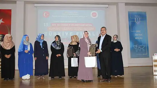 Kadın Din Görevlileri arası Kur'an-ı Kerimi Güzel Okuma yarışmasının finali Muğla'da gerçekleştirildi
