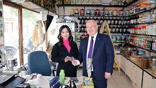 Kadınlar sergi ve sinema gösteriminde buluştu