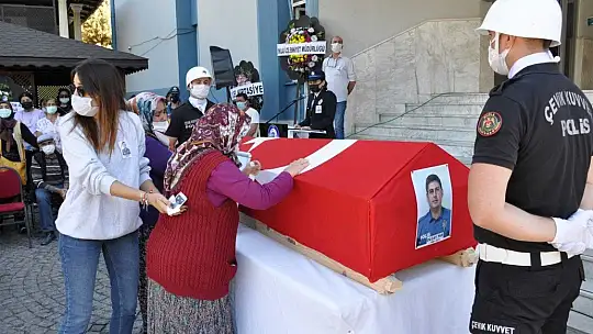 Kalp krizi sonucu hayatını kaybeden polis memuru için tören düzenlendi