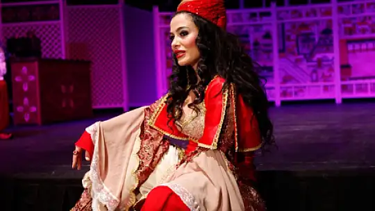 KANLI NİGAR FETHİYE'YE GELİYOR