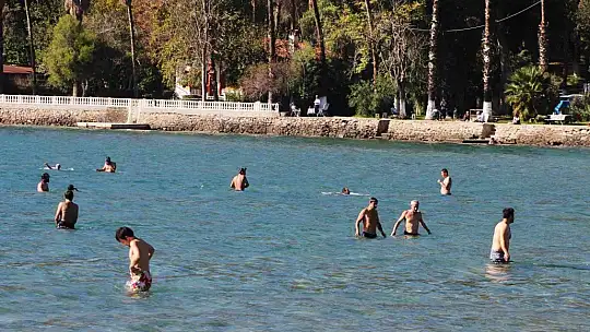 Kasım ayında denize akın ettiler