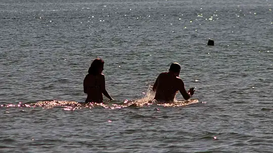 Kasım ayında denize akın ettiler