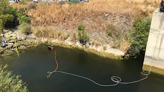 Kayıp genç barajda aranıyor