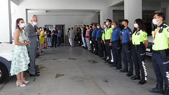 Marmaris Kaymakamı Aksoy, Halkla Yüz Yüze Bayramlaştı