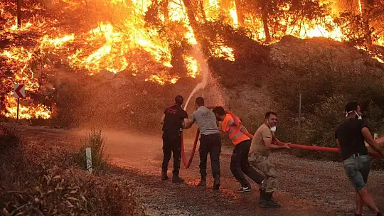 Kayseri itfaiyesi Muğla'da termik santrali koruyor