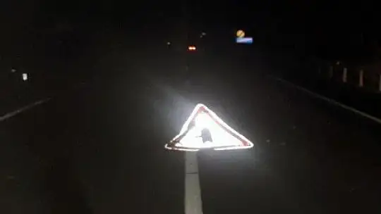 Kaza yapan sürücü aracı bırakıp kaçtı