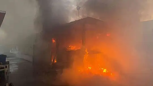 Kılıç Holdingde korkutan yangın