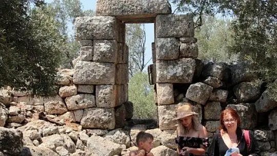 Kleopatra Adasına ziyaretçi akını