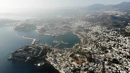 Koca sahil Ksenia'ya kaldı