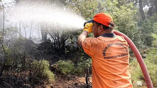 Komandolar karadan helikopterler havadan Bayır köyünü kurtarmaya çalışıyor