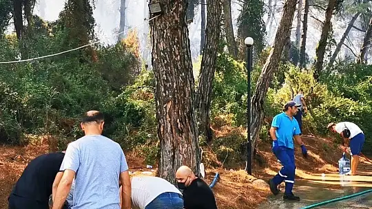 Kovayı, damacanayı kapan yangına koştu