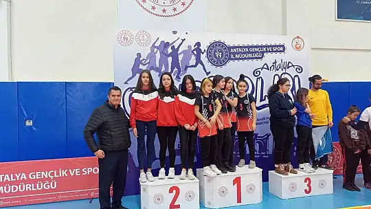 Köyceğiz, Curling'te 3 takımla finallere katılma hakkı kazandı