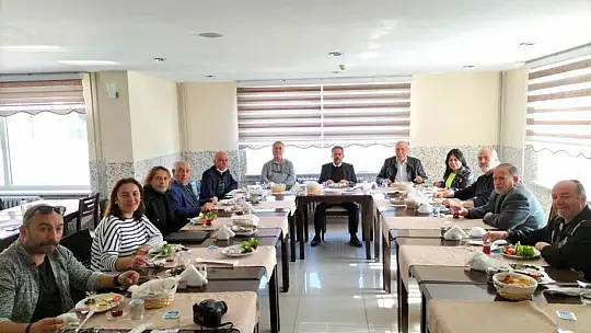 Köyceğiz'de eğitimci yazarlar bir araya geldi