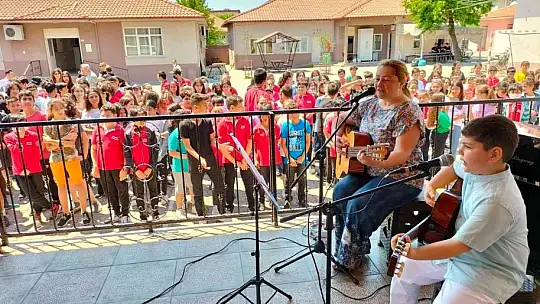 Köyceğiz'de hayırsever vatandaştan okula müzik sınıfı