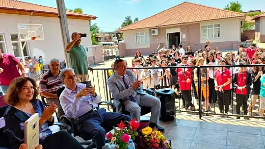 Köyceğiz'de hayırsever vatandaştan okula müzik sınıfı