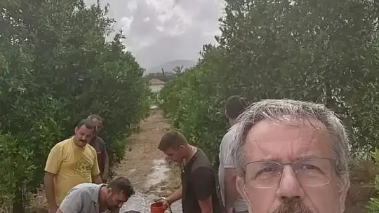 Köyceğiz'de imeceyle okulun meyve bahçesinin sulama sorunu çözüldü