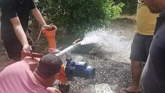 Köyceğiz'de imeceyle okulun meyve bahçesinin sulama sorunu çözüldü