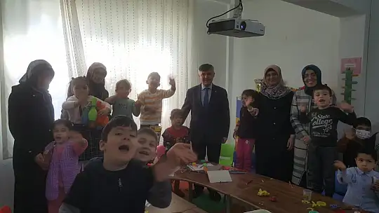 Köyceğiz'de Kur'an kursu minikleri sevindirildi